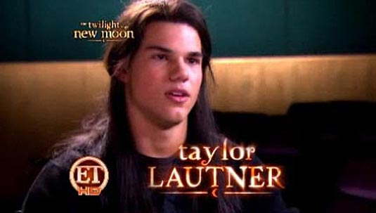 New Images Of Taylor Lautner. New Moon – Taylor Lautner