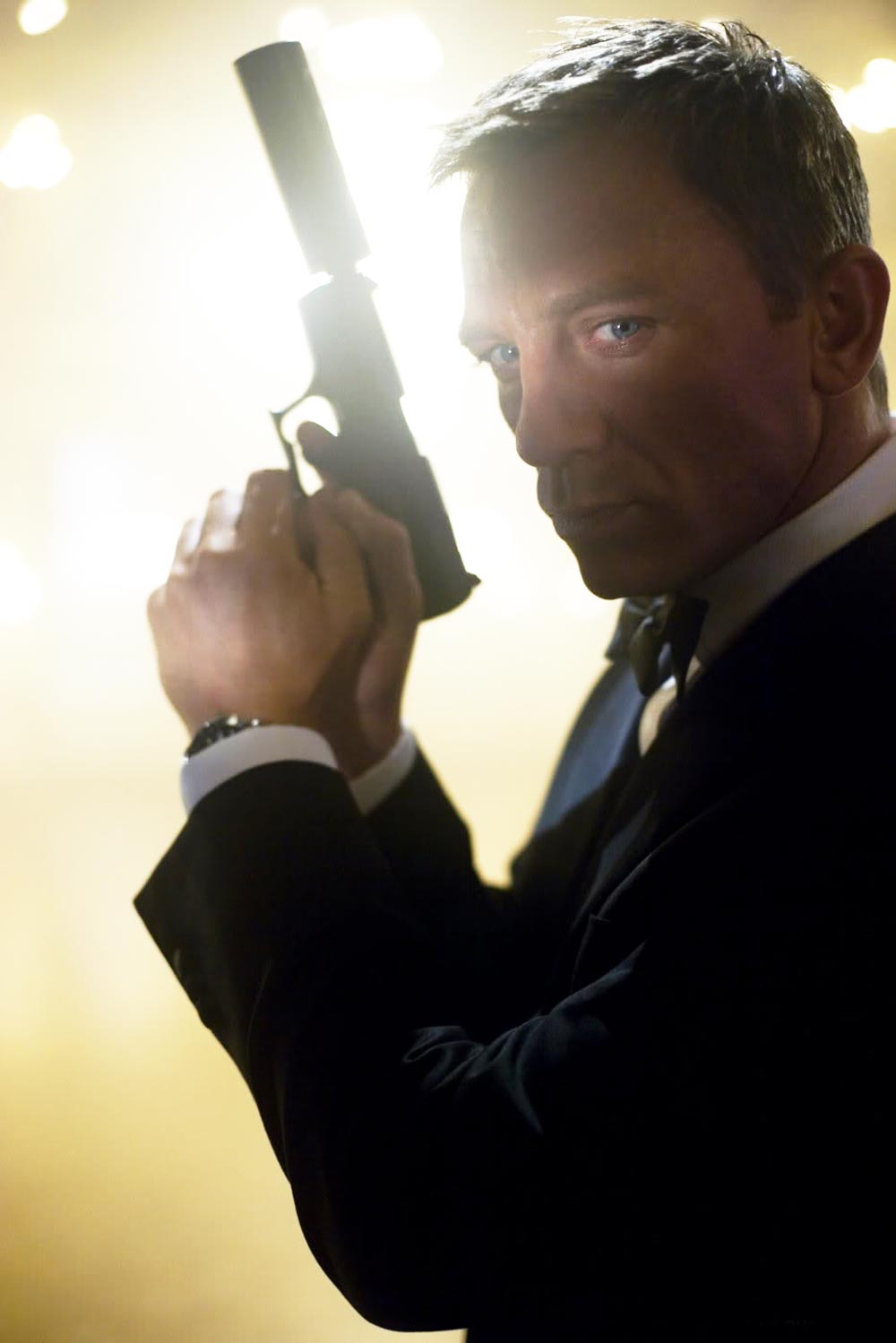 #danielcraig #skyfall #jamesbond #007 #craigbond • jul 20, 2021 at 11:37am utc. Daniel Craig James Bond : Bond 23 To Start Filming In Late 2010 - FilmoFilia