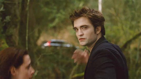 robert pattinson new moon. Robert Pattinson as Edward