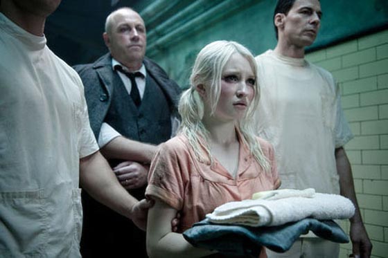 This new images features Emily Browning as Baby Doll