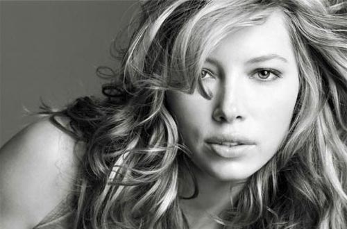 jessica biel 2011. Jessica Biel Eyes One Of The