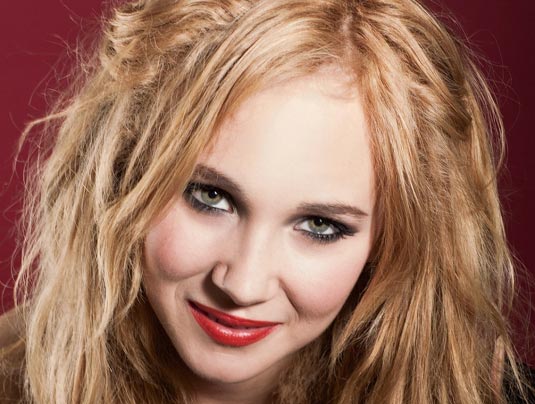 Juno Temple Replaces Dakota Fanning in GIRLS' NIGHT OUT