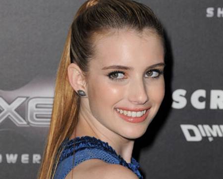 One of the leads in the horror film Scream 4 Emma Roberts 
