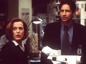 Gillian Anderson and David Duchovny in 