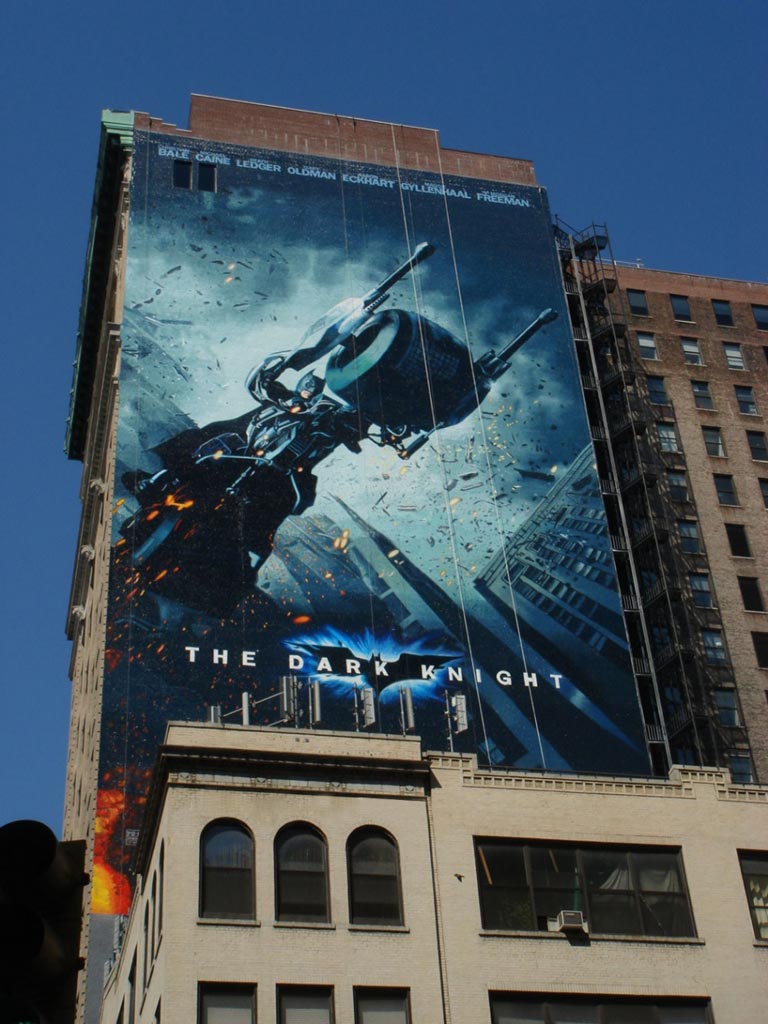 batman the dark knight iron studios