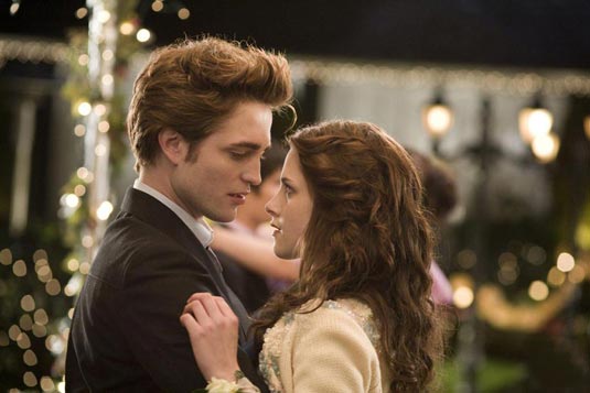 Twilight photo - Kristen Stewart and Robert Pattinson
