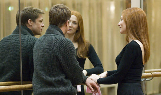 Cate Blanchett And Brad Pitt In The Curious Case of Benjamin Button