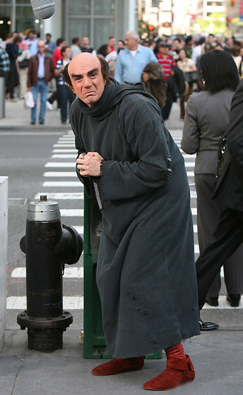 Hank Azaria as Gargamel Hank Azaria as Gargamel