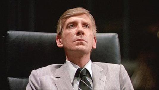 David Warner as Edward Dillinger in Tron David Warner as Edward Dillinger in Tron