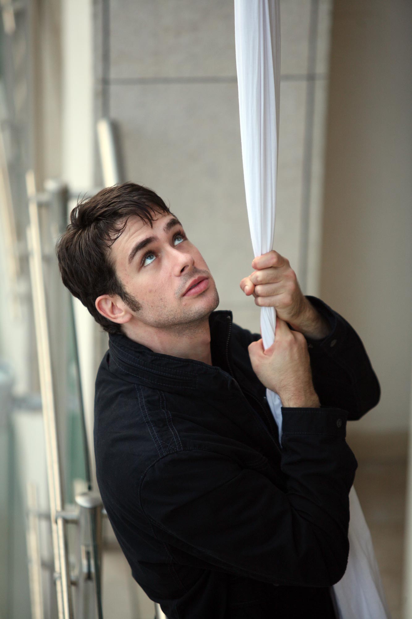 Scott Mechlowicz in Cat Run