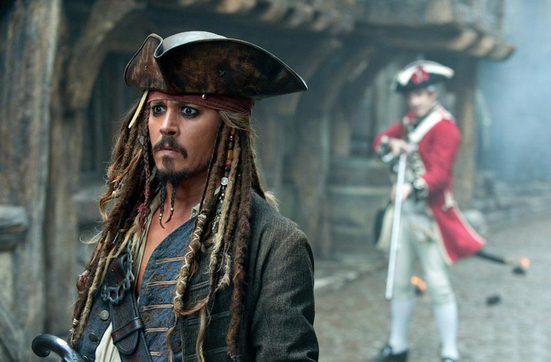 New Pirates of the Caribbean 4 Featurette: Blackbeard ...