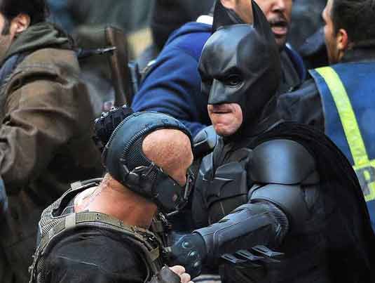 The Dark Knight Rises-Batman Bane Fight