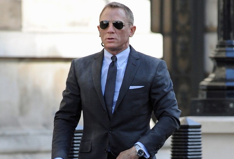 Product placement in pictures: Skyfall