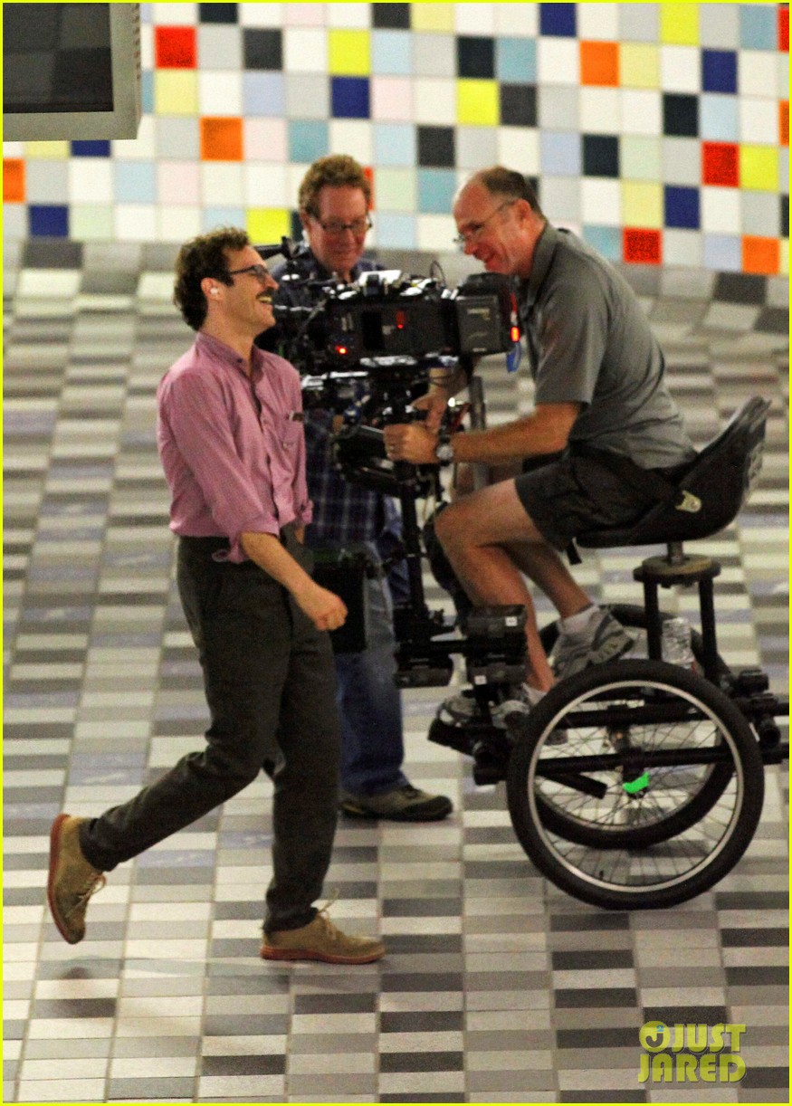 Mustached_Joaquin_Phoenix_Films