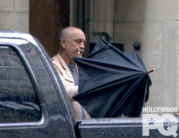 Red 2 On-the-Set Picture 2