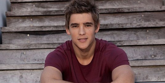 Brenton Thwaites Brenton Thwaites