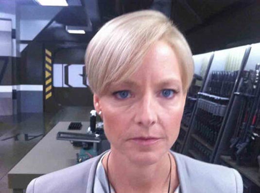 Elysium Jodie Foster photo 1