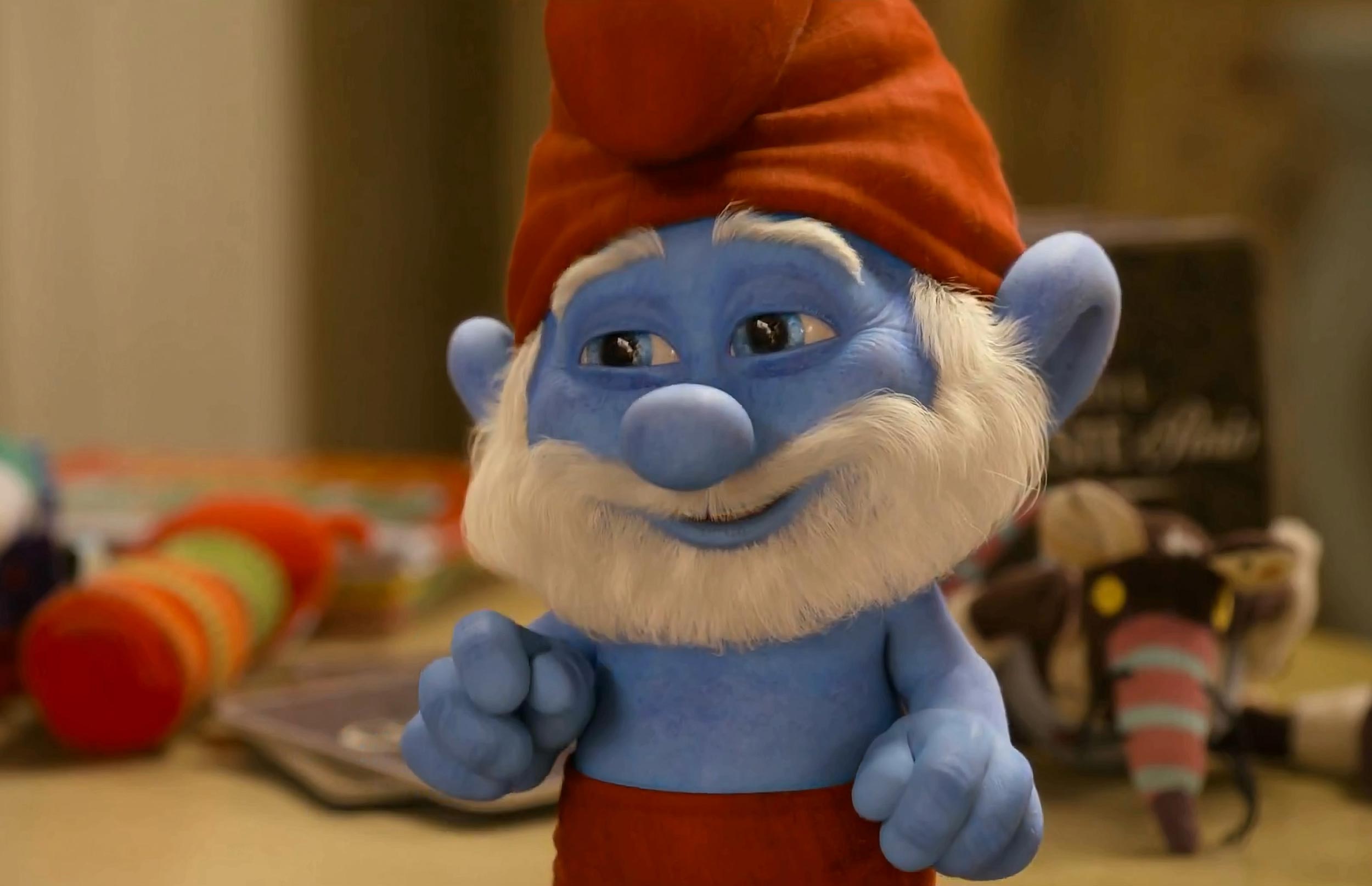 THE SMURFS 2 Images (+18) .