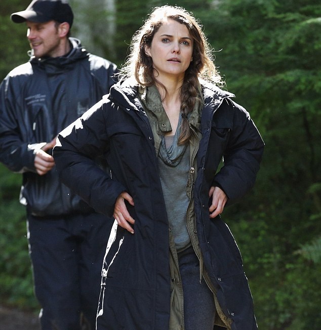 DAWN OF THE PLANET OF THE APES Set Photo 04