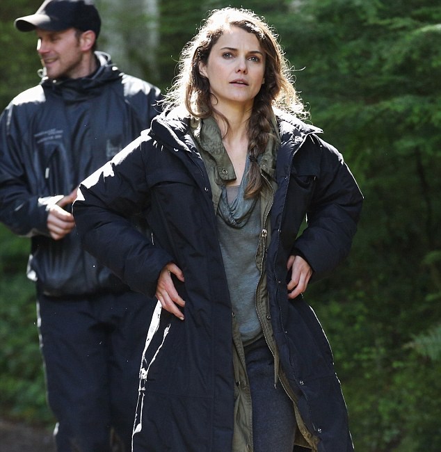 DAWN OF THE PLANET OF THE APES Set Photo 04