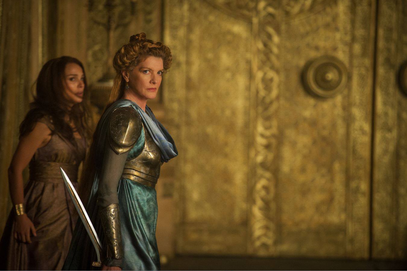 Natalie Portman - Rene-Russo -Thor The Dark World