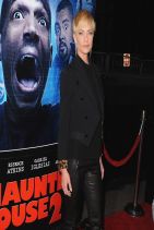 A HAUNTED HOUSE 2 Premiere in Los Angeles - Jaime Pressly