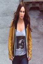 TEENAGE MUTANT NINJA TURTLES Set Photos Featuring Megan Fox