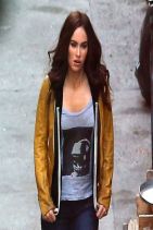 TEENAGE MUTANT NINJA TURTLES Set Photos Featuring Megan Fox