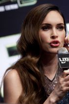 TEENAGE MUTANT NINJA TURTLES Press Conference in Seoul - Megan Fox