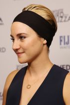 WHITE BIRD IN A BLIZZARD Premiere in Los Angeles – Shailene Woodley