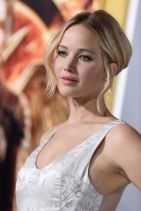 THE HUNGER GAMES: MOCKINGJAY ­PART 1 Premiere in Los Angeles - Jennifer Lawrence