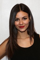 JULIA Special Screening And Q&A in Burbank - Victoria Justice