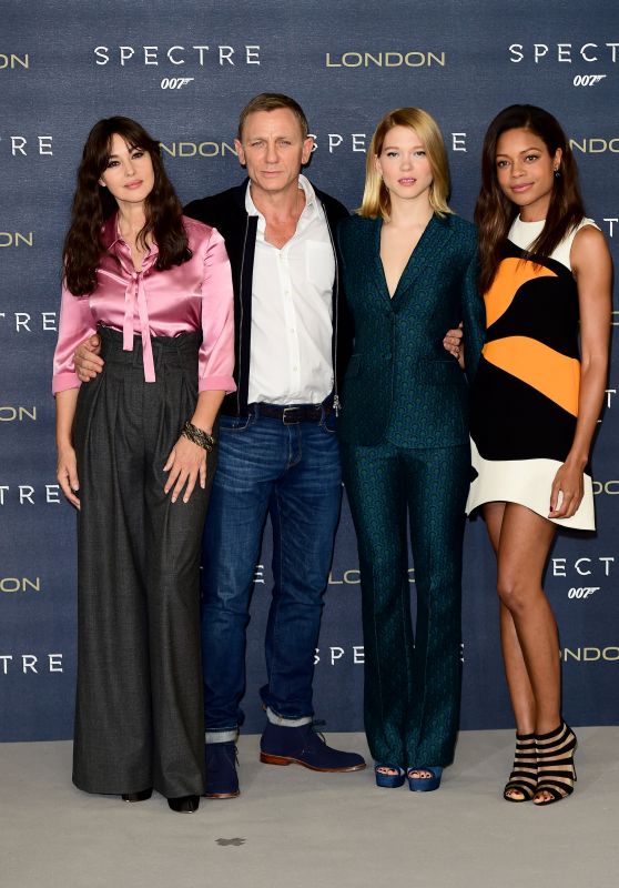 SPECTRE Photocall at Corinthia Hotel in London – Daniel Craig, Monica Bellucci, Naomie Harris & Léa Seydoux