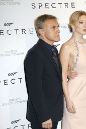 SPECTRE Premiere at Grand Rex Cinema in Paris - Léa Seydoux, Monica Bellucci, DAniel Craig, Christoph Waltz