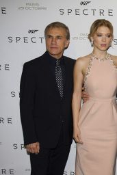 SPECTRE Premiere at Grand Rex Cinema in Paris - Léa Seydoux, Monica Bellucci, DAniel Craig, Christoph Waltz