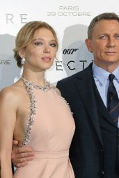 SPECTRE Premiere at Grand Rex Cinema in Paris - Léa Seydoux, Monica Bellucci, DAniel Craig, Christoph Waltz