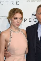 SPECTRE Premiere at Grand Rex Cinema in Paris - Léa Seydoux, Monica Bellucci, DAniel Craig, Christoph Waltz