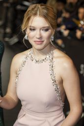 SPECTRE Premiere at Grand Rex Cinema in Paris - Léa Seydoux