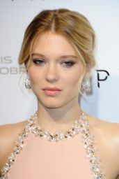 SPECTRE Premiere at Grand Rex Cinema in Paris - Léa Seydoux