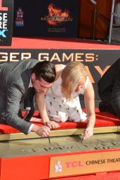  THE HUNGER GAMES: MOCKINGJAY ­PART 2 - Jennifer Lawrence Hand and Footprint Ceremony in Hollywood