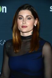  Trace Lysette – TRANSPARENT Season 2 Red Carpet Premiere at the Pacific Design Center in West Hollywood