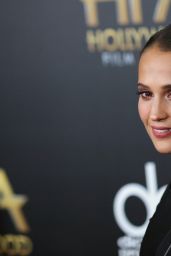 Alicia Vikander on Red Carpet - 19th Annual Hollywood Film Awards in Beverly Hills