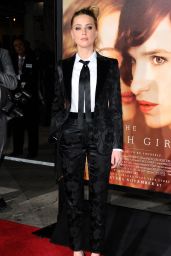 Amber Heard and Johnny Depp – THE DANISH GIRL Premiere in Westwood