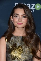 Emily Robinson – TRANSPARENT Season 2 Red Carpet Premiere at the Pacific Design Center in West Hollywood
