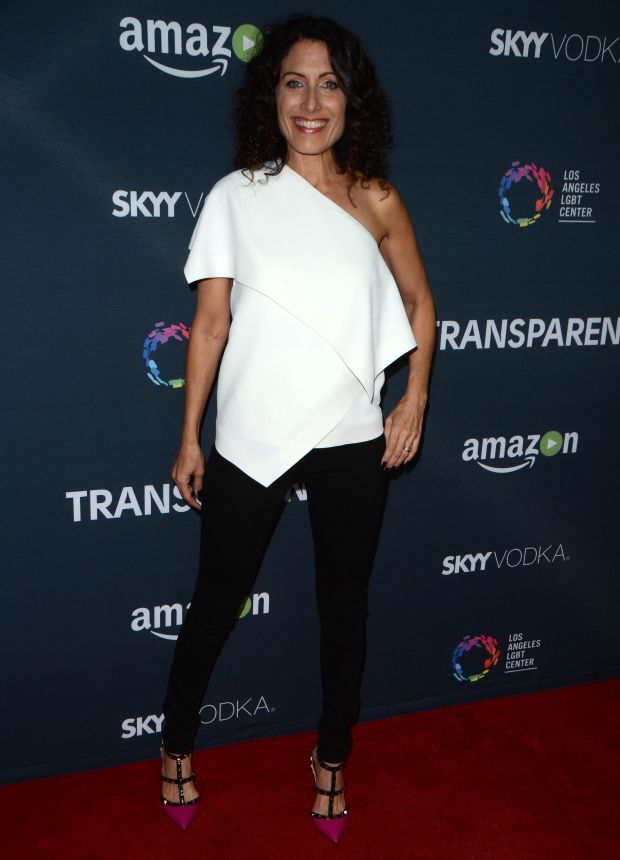 Lisa Edelstein – TRANSPARENT Season 2 Red Carpet Premiere in West Hollywood