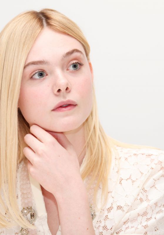 TRUMBO Press Conference In Los Angeles - Elle Fanning