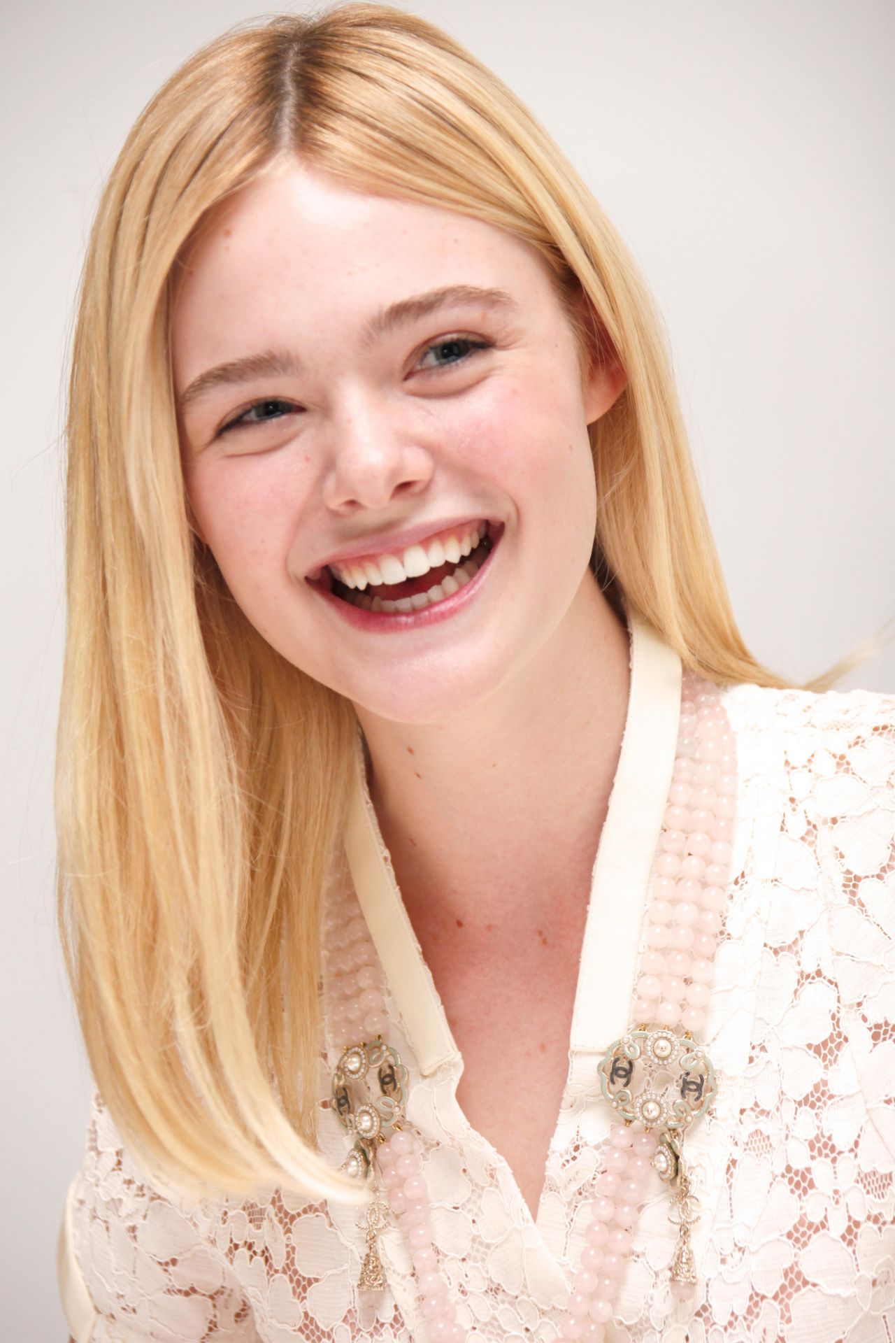 TRUMBO Press Conference In Los Angeles - Elle Fanning.