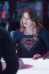 SUPERGIRL Season 2 Photos and Posters - Melissa Benoist