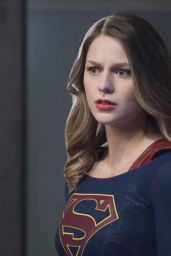 SUPERGIRL Season 2 Photos and Posters - Melissa Benoist