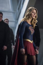 SUPERGIRL Season 2 Photos and Posters - Melissa Benoist